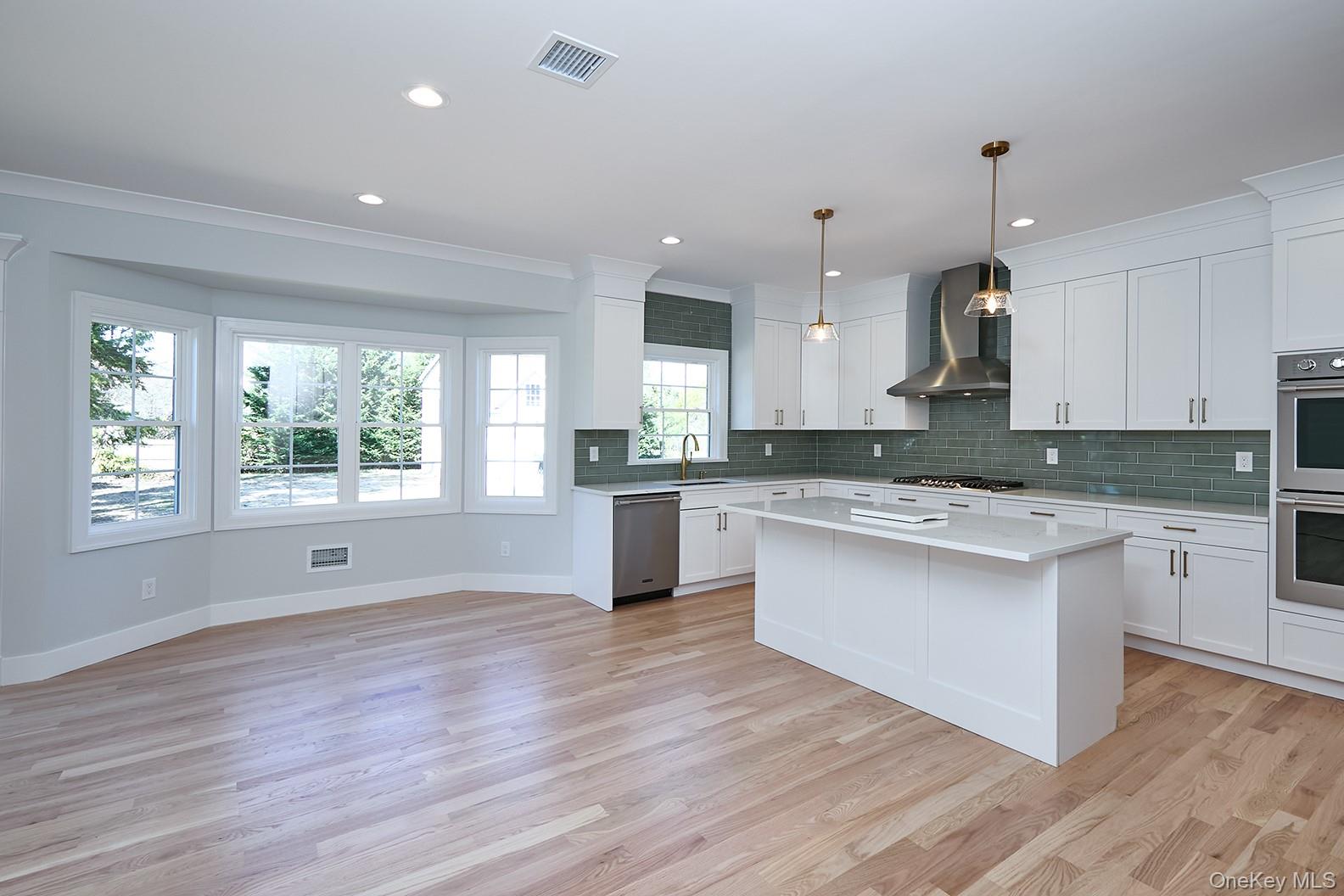 #6 photo, 1480 Adam Place, Wantagh , NY 11793