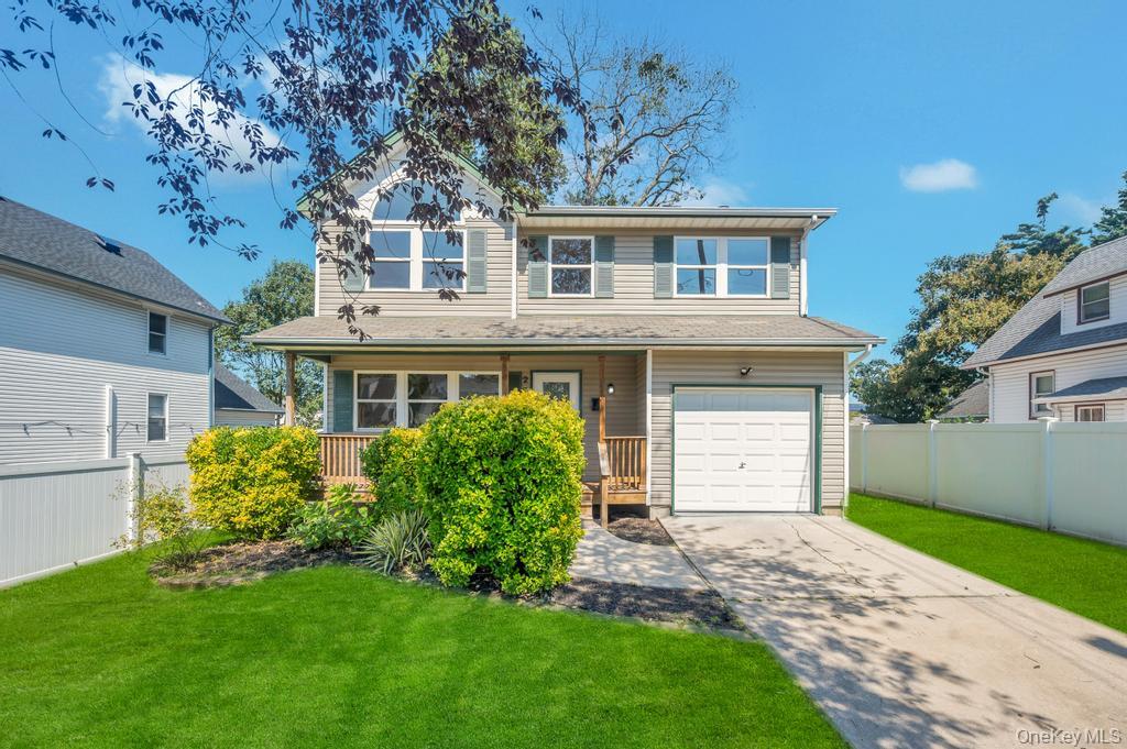 #1 photo, 27 W Smith Street, Amityville , NY 11701