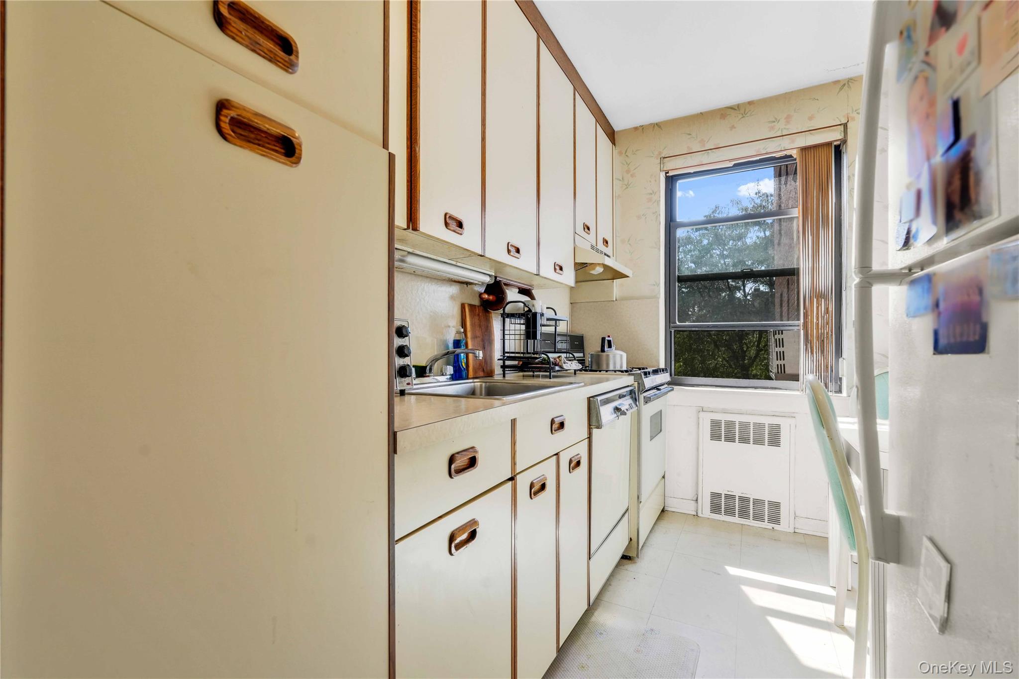 #11 photo, 25-18 Union Street, クイーンズ区 Flushing , NY 11354