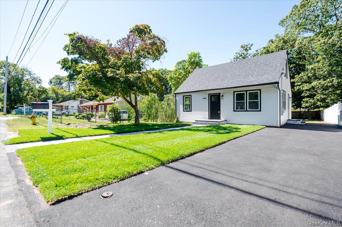 #18 photo, 62 Judith Drive, Coram , NY 11727