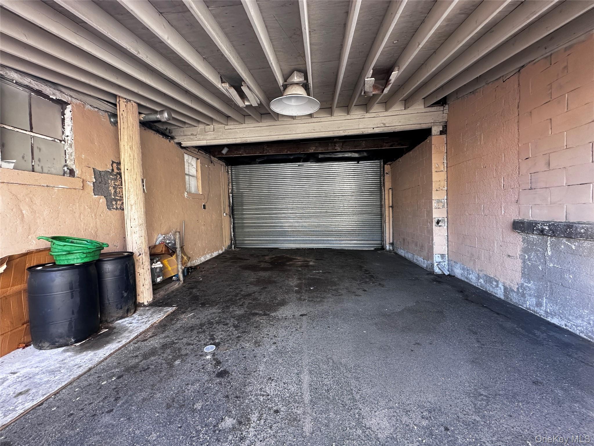 #13 photo, 95 E Jericho Turnpike, サフォーク郡 Huntington , NY 11746