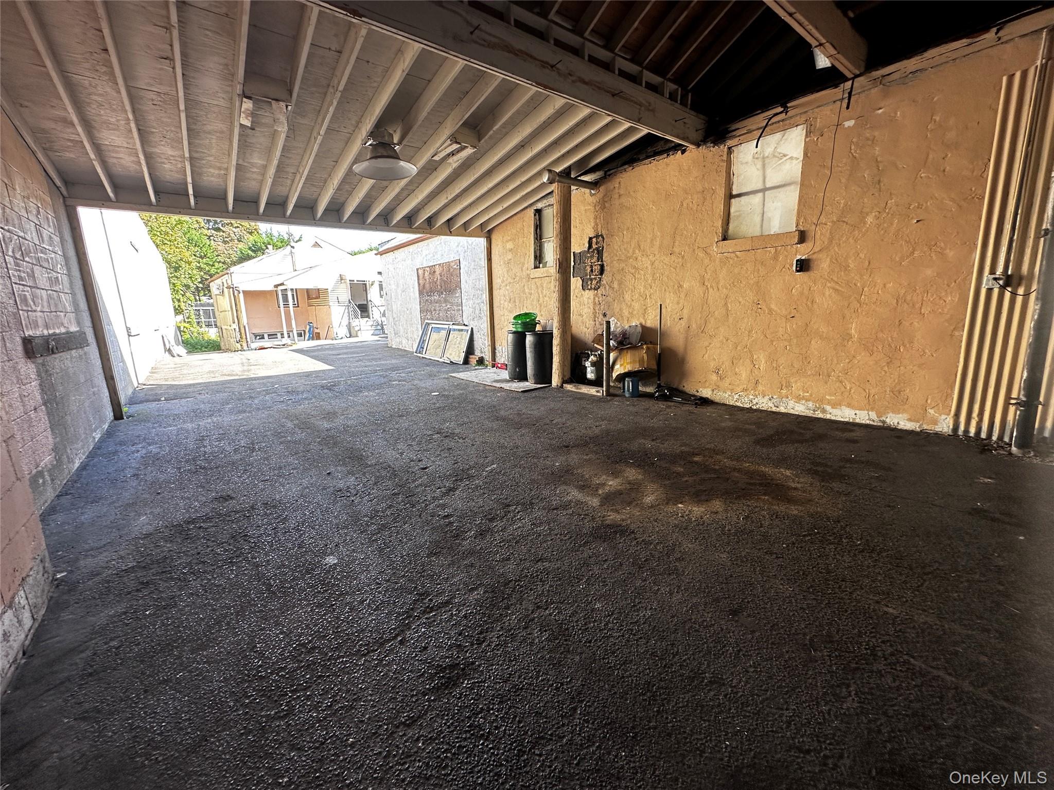 #14 photo, 95 E Jericho Turnpike, サフォーク郡 Huntington , NY 11746