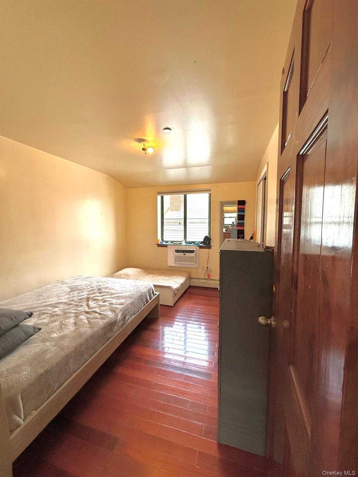 #5 photo, 12214 25th Avenue, クイーンズ区 College Point , NY 11356