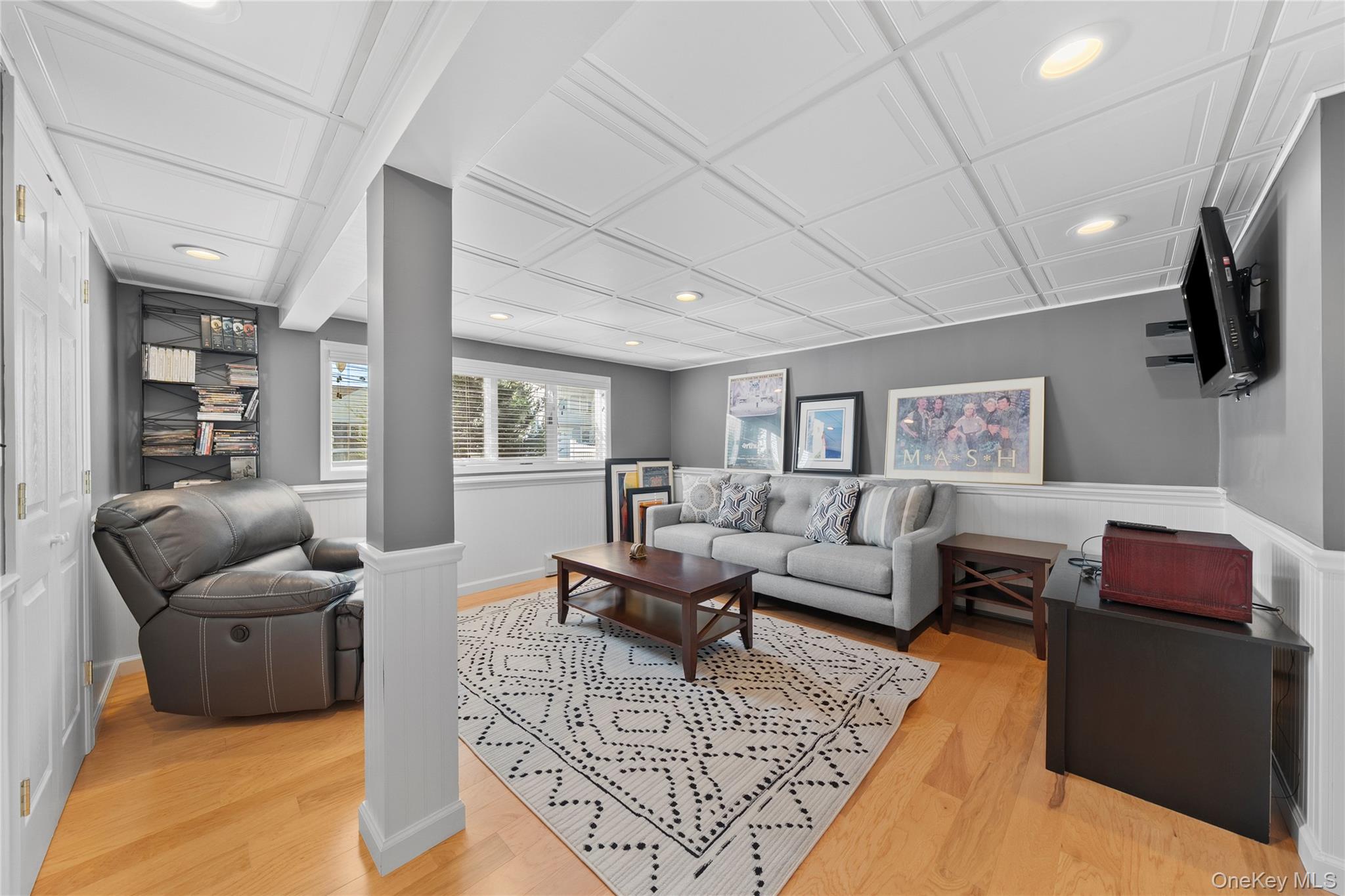 #12 photo, 15 Hayes Road, Amity Harbor , NY 11701