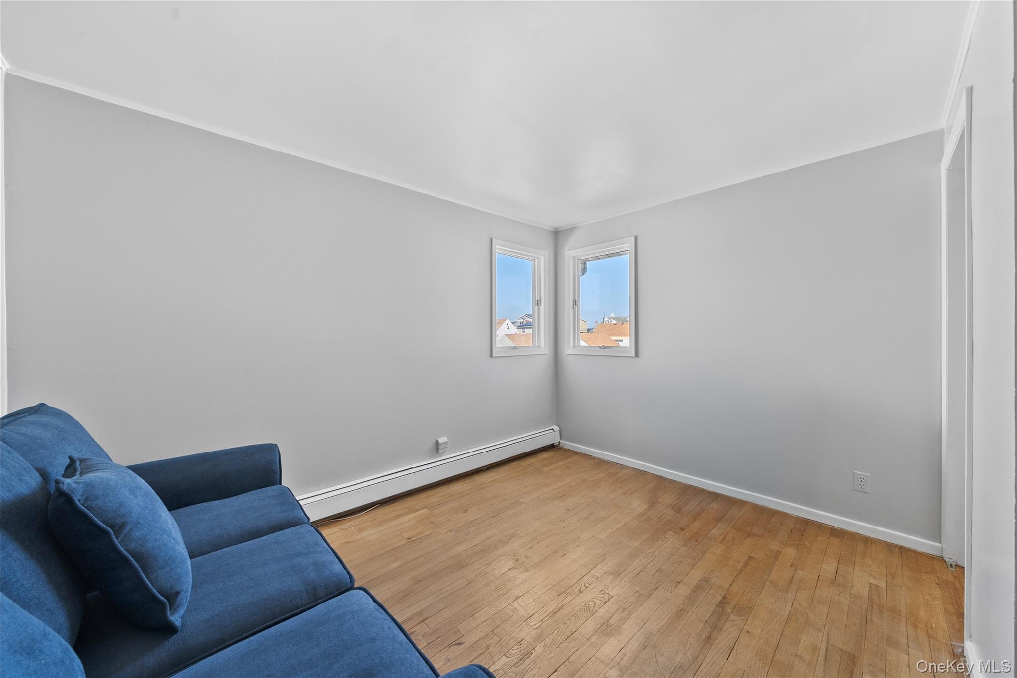 #17 photo, 15 Hayes Road, Amity Harbor , NY 11701