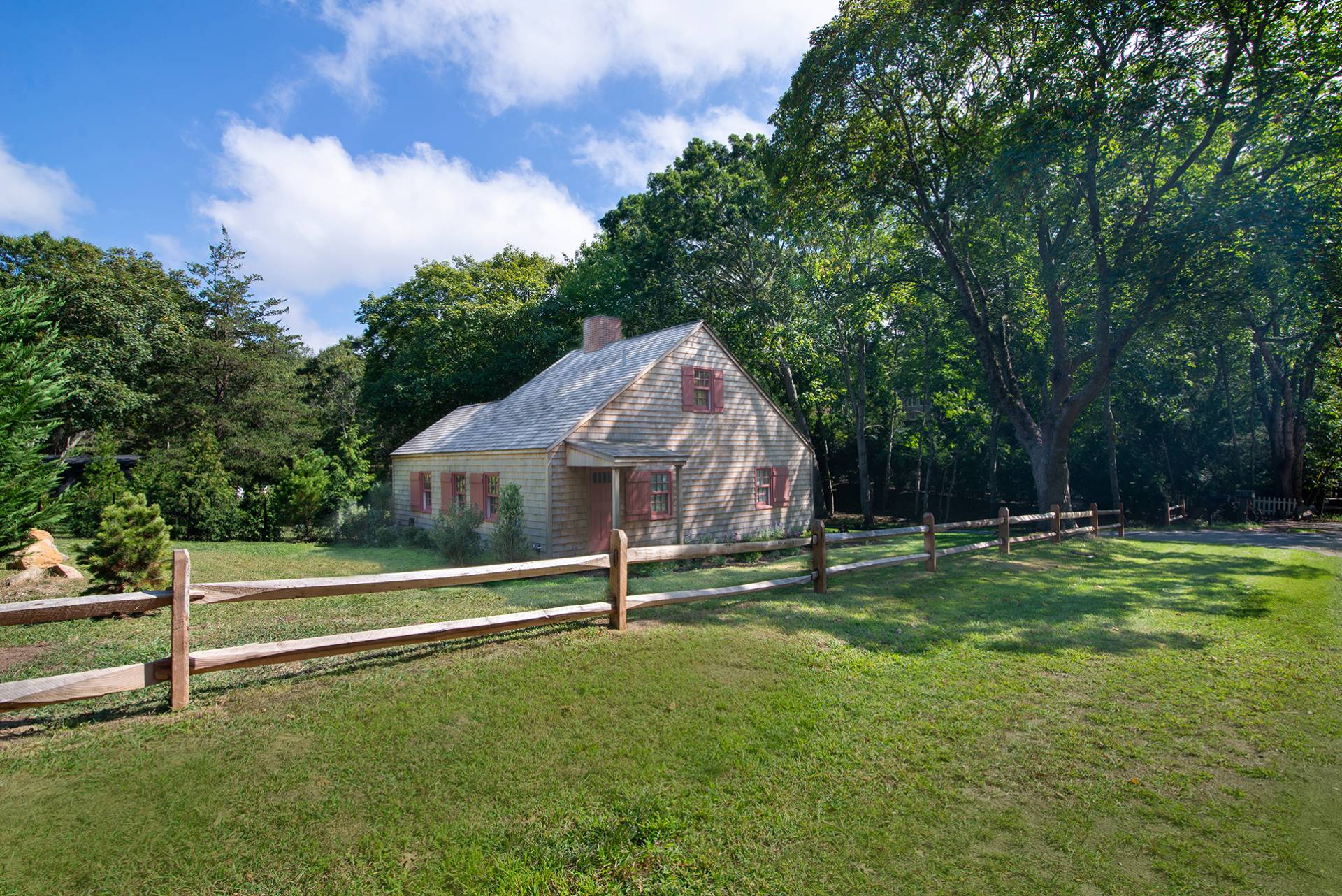 #3 photo, 240 Three Mile Harbor - Hog Creek Hwy, サフォーク郡 East Hampton , NY 11937