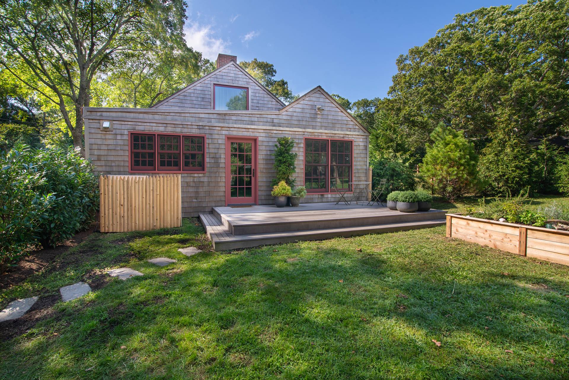 #9 photo, 240 Three Mile Harbor - Hog Creek Hwy, サフォーク郡 East Hampton , NY 11937