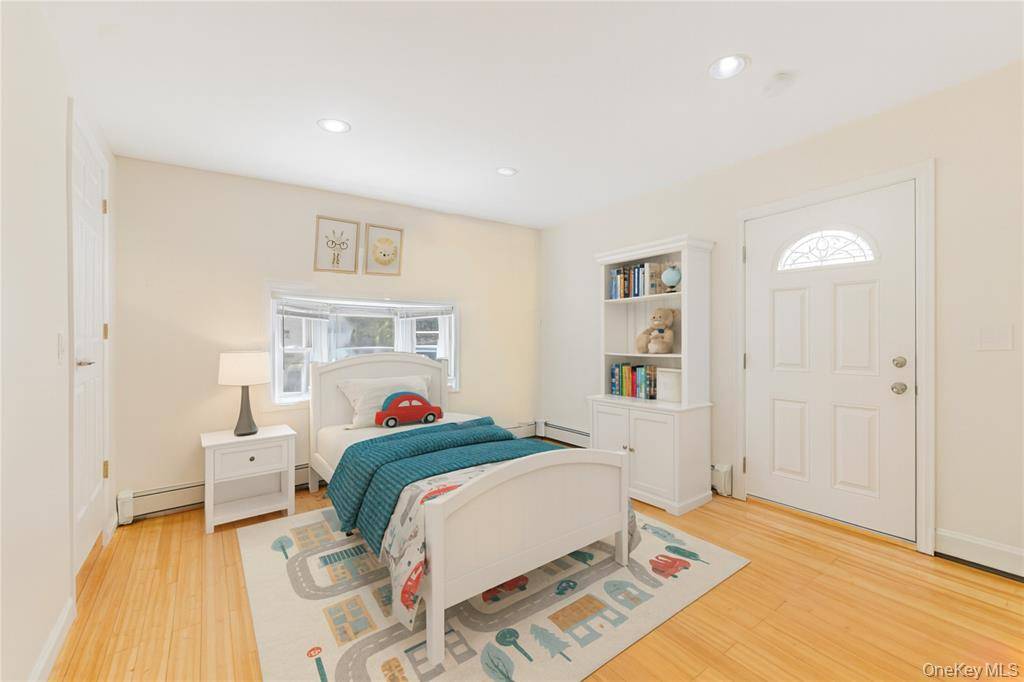 #11 photo, 397 Concord Rd, Yonkers , NY 10710