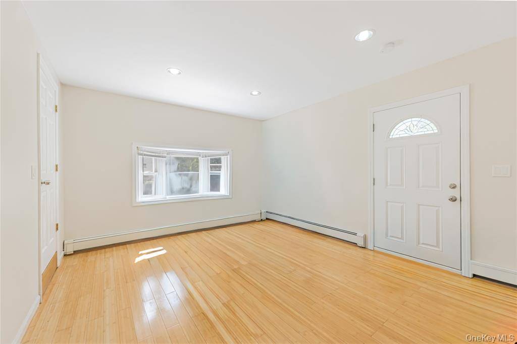 #12 photo, 397 Concord Rd, Yonkers , NY 10710