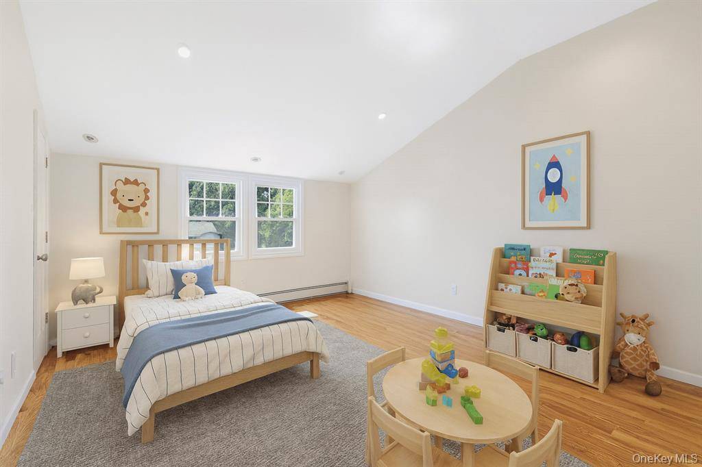 #16 photo, 397 Concord Rd, Yonkers , NY 10710