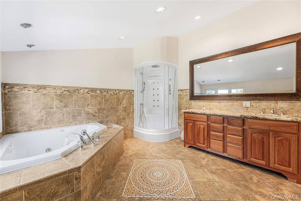 #19 photo, 397 Concord Rd, Yonkers , NY 10710