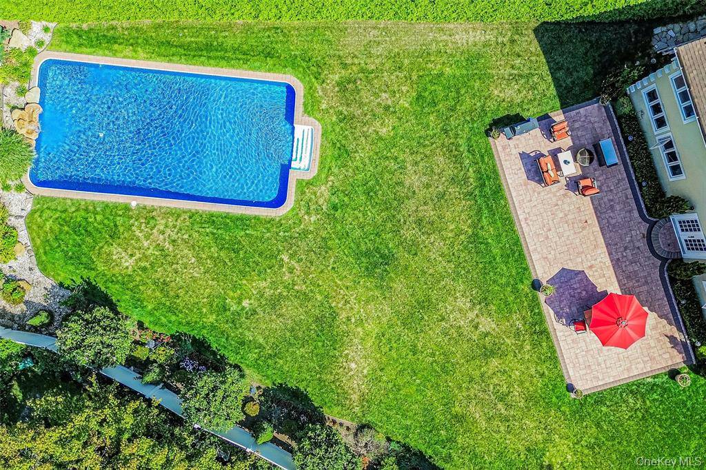 #33 photo, 397 Concord Rd, Yonkers , NY 10710