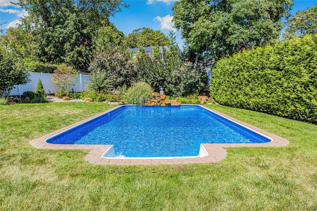 #34 photo, 397 Concord Rd, Yonkers , NY 10710