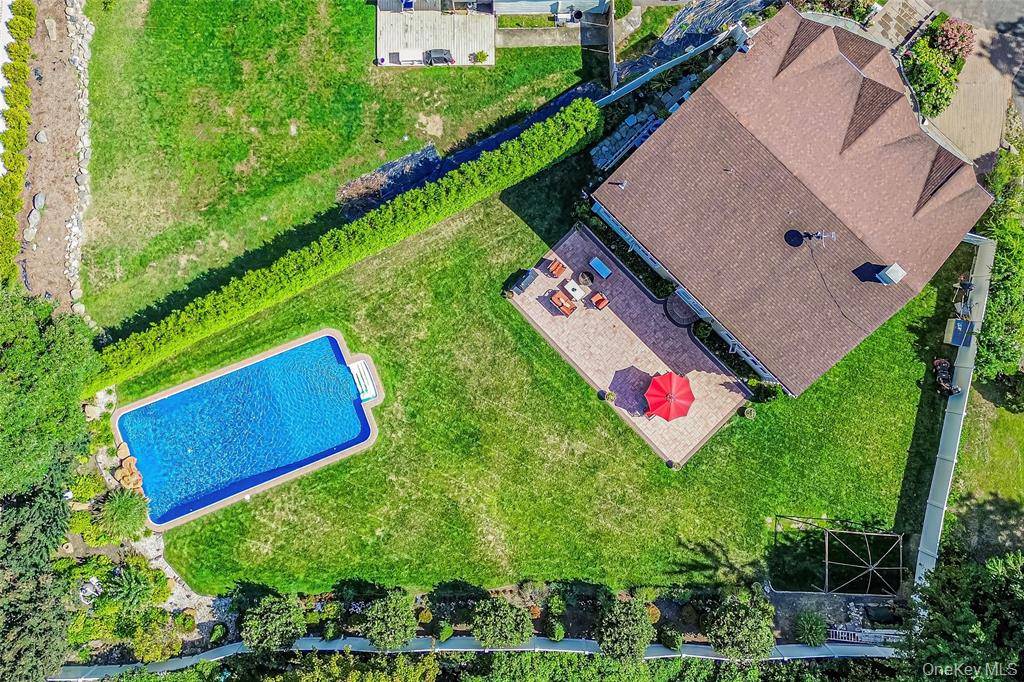 #40 photo, 397 Concord Rd, Yonkers , NY 10710