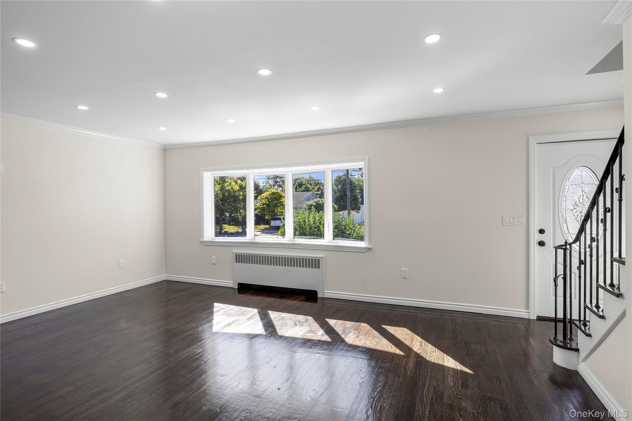 #4 photo, 133 Fallwood Parkway, Farmingdale , NY 11735