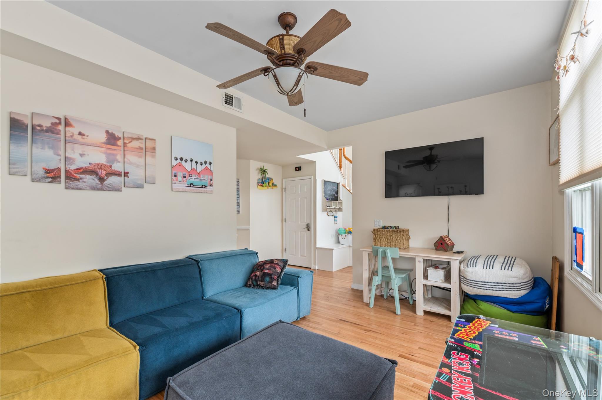 #18 photo, 22 Bungalow Walk, サフォーク郡 Ocean Beach , NY 11770