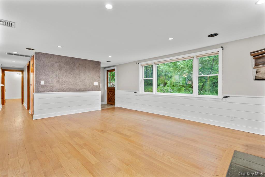 #9 photo, 8 West Lane, South Salem , NY 10590