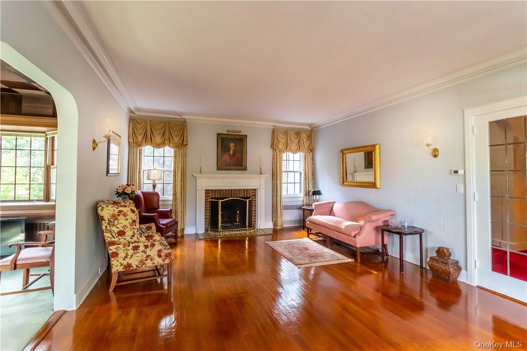 #10 photo, 130 E Cedar Street, Fleetwood , NY 10552