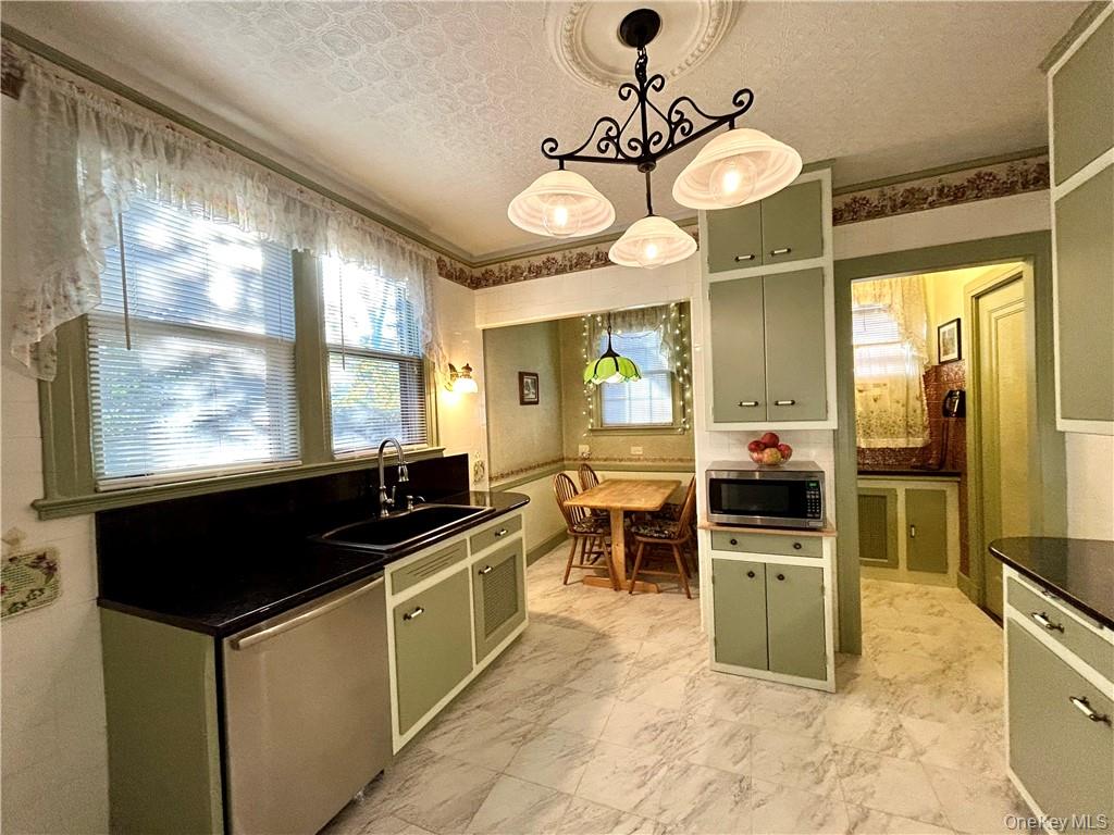 #15 photo, 130 E Cedar Street, Fleetwood , NY 10552