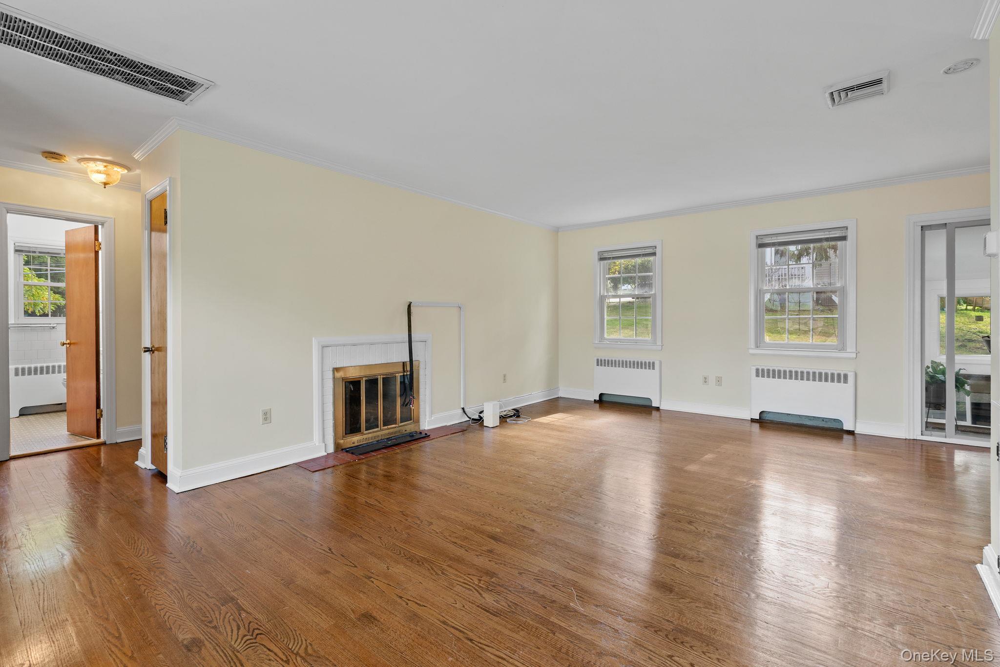 #2 photo, 28 Willis Avenue, Cornwall On Hudson , NY 12520