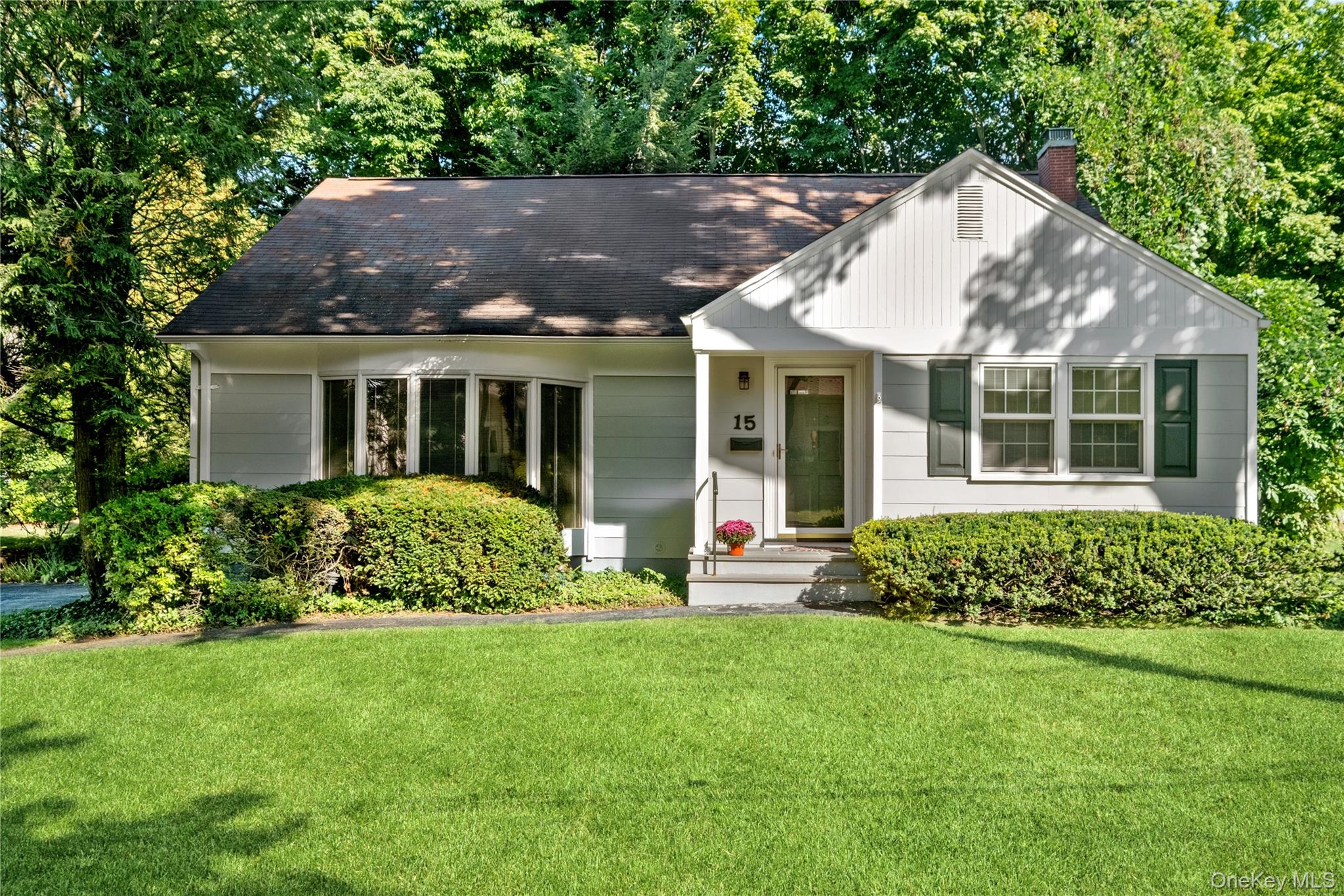 #1 photo, 15 Carlyle Place, Hartsdale , NY 10530