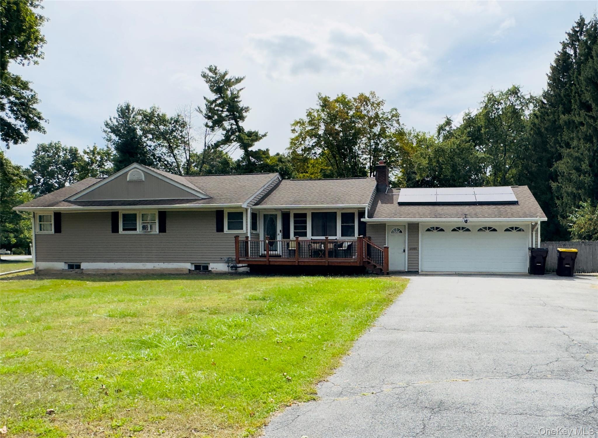 #2 photo, 1 Pinecrest, Warwick , NY 10990