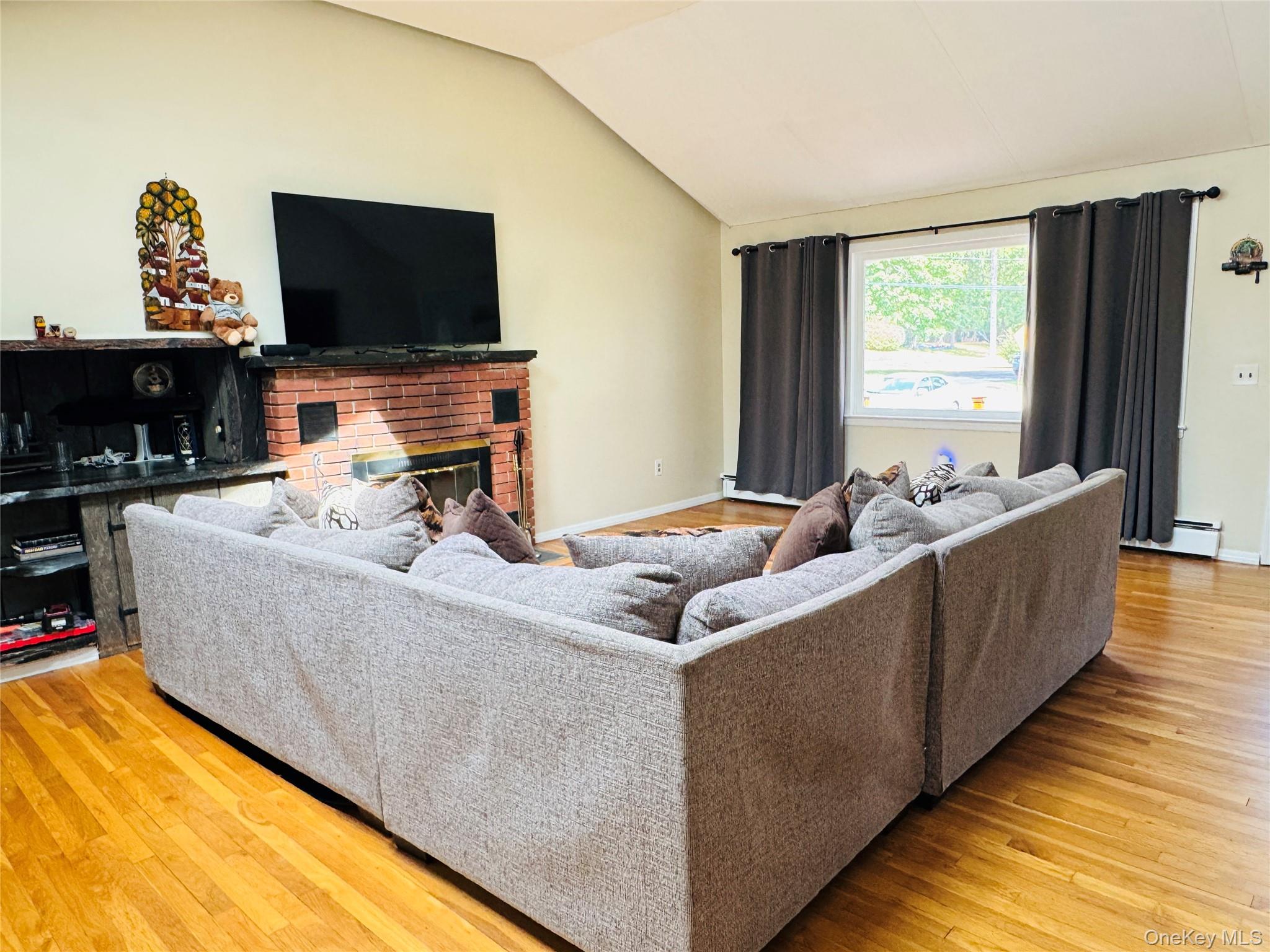 #7 photo, 1 Pinecrest, Warwick , NY 10990