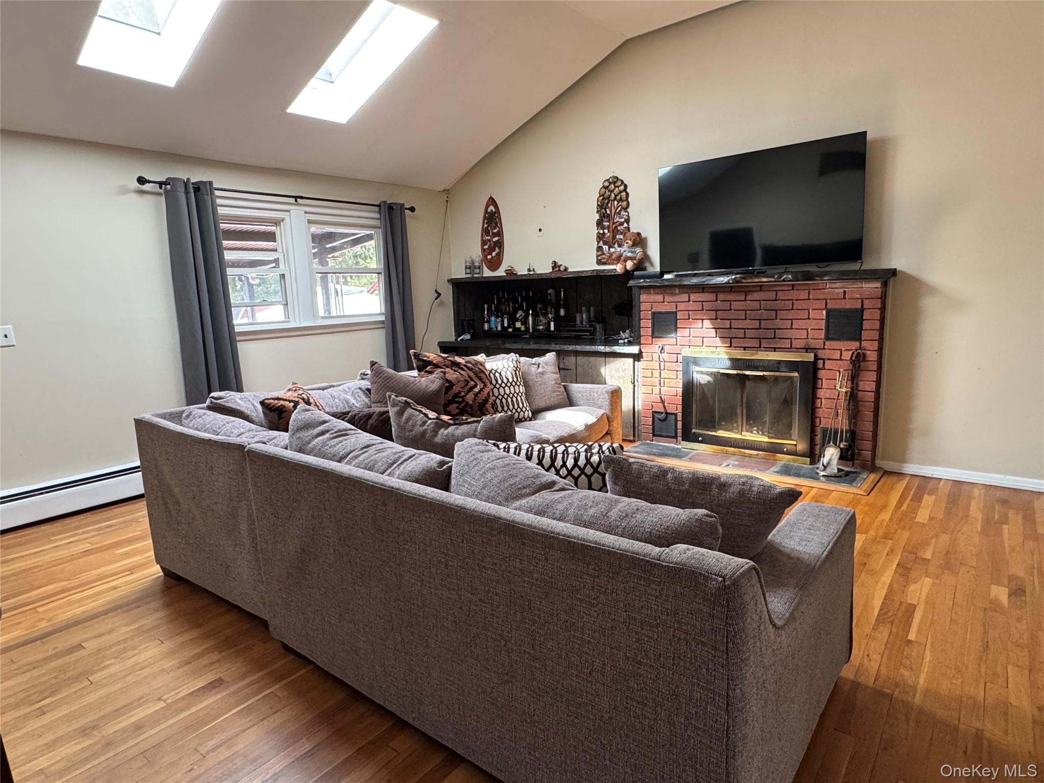 #8 photo, 1 Pinecrest, Warwick , NY 10990