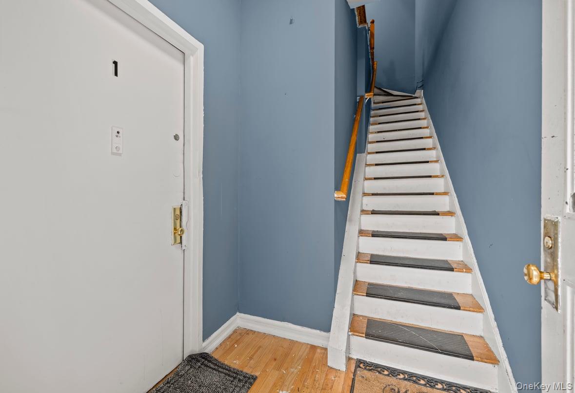 #9 photo, 879 Cauldwell Avenue, Bronx , NY 10456