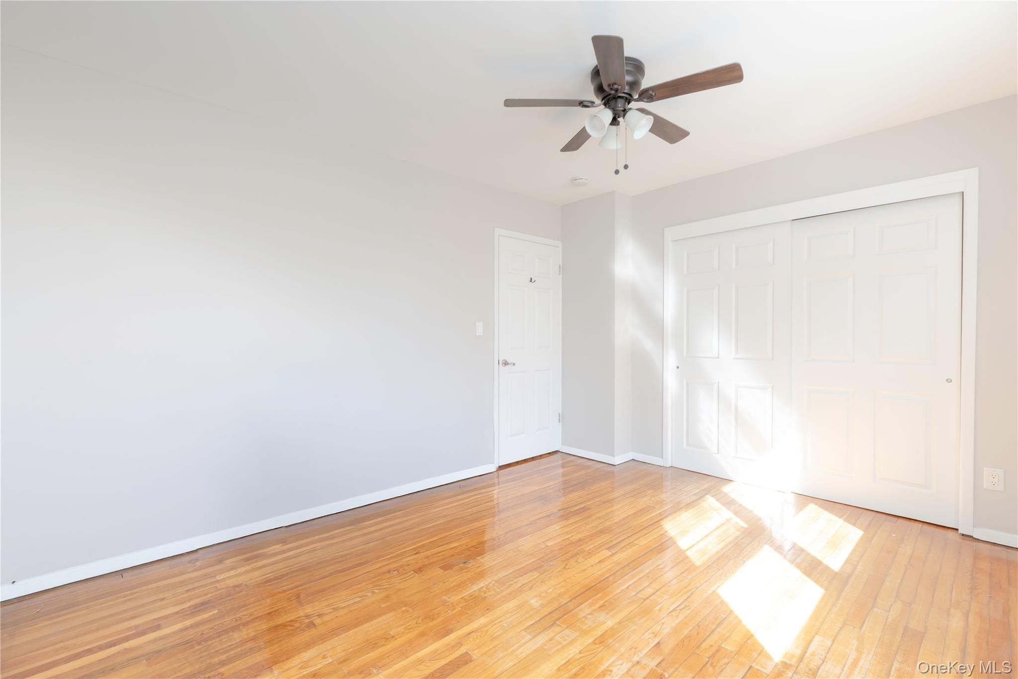 #17 photo, 223 Ditmars Street, ブロンクス区 Bronx , NY 10464