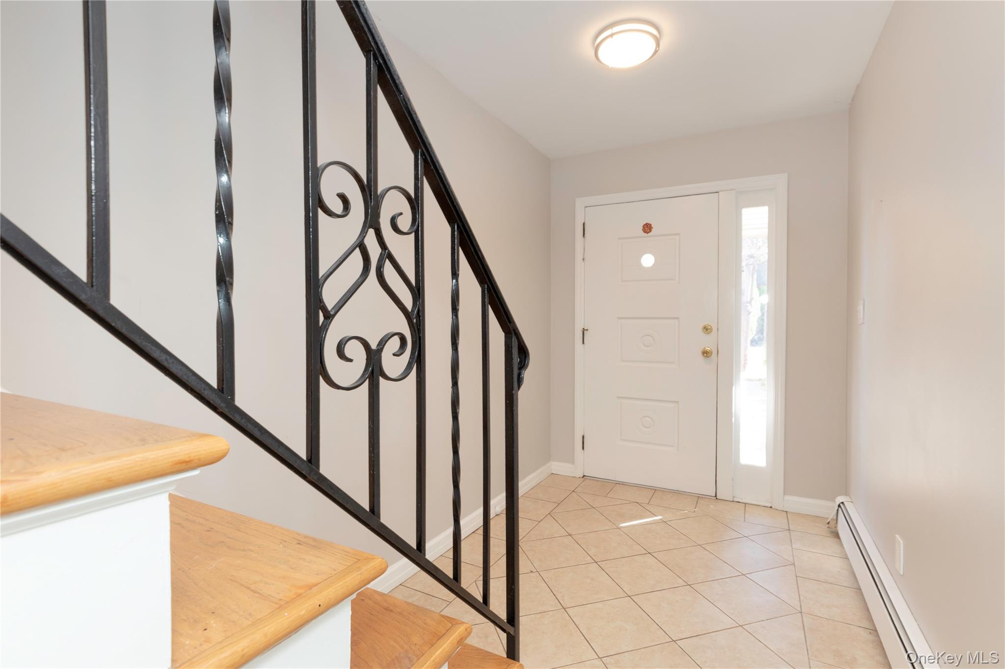 #2 photo, 223 Ditmars Street, ブロンクス区 Bronx , NY 10464