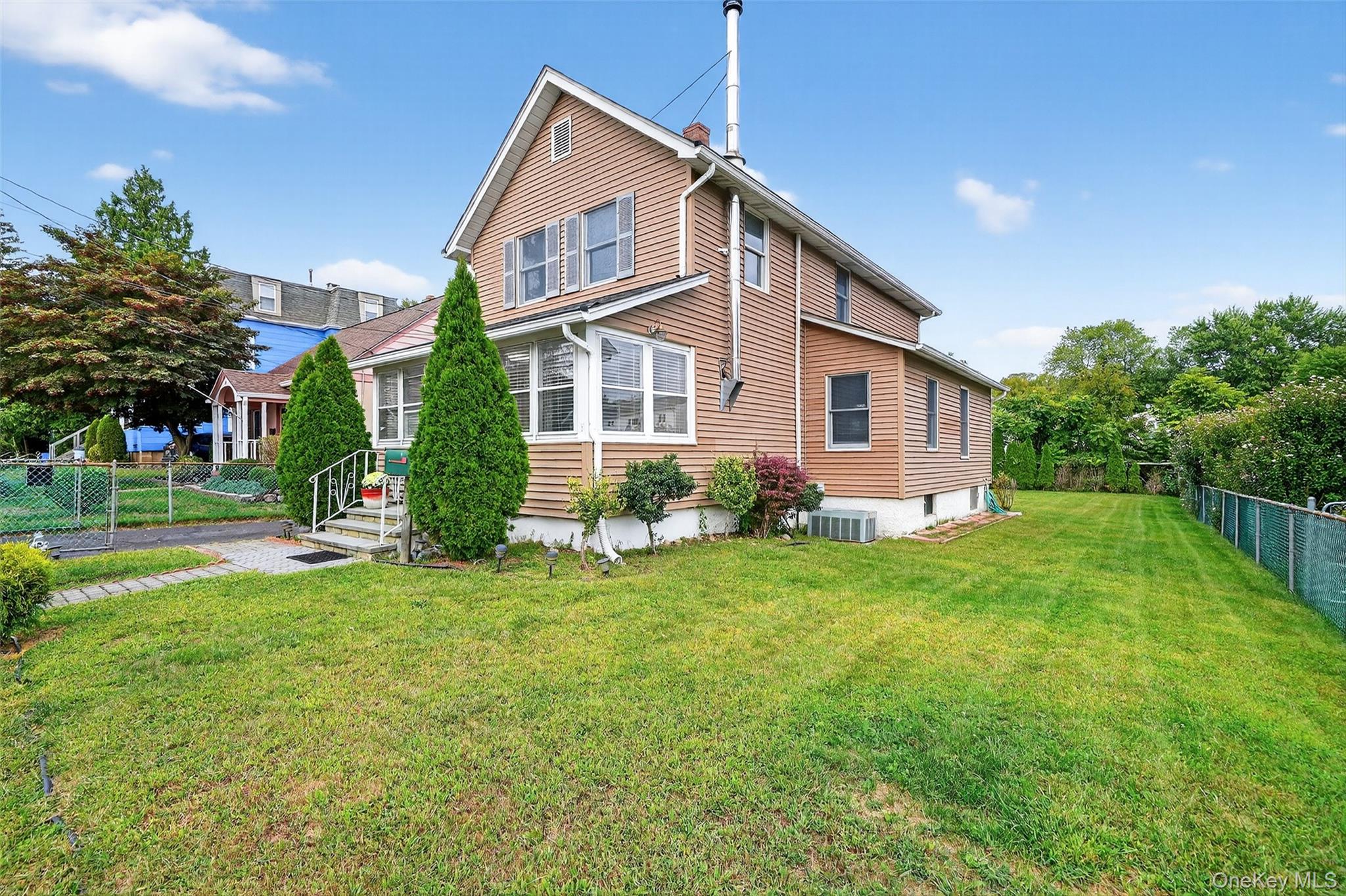 #4 photo, 24 Rockland Terrace, Suffern , NY 10901