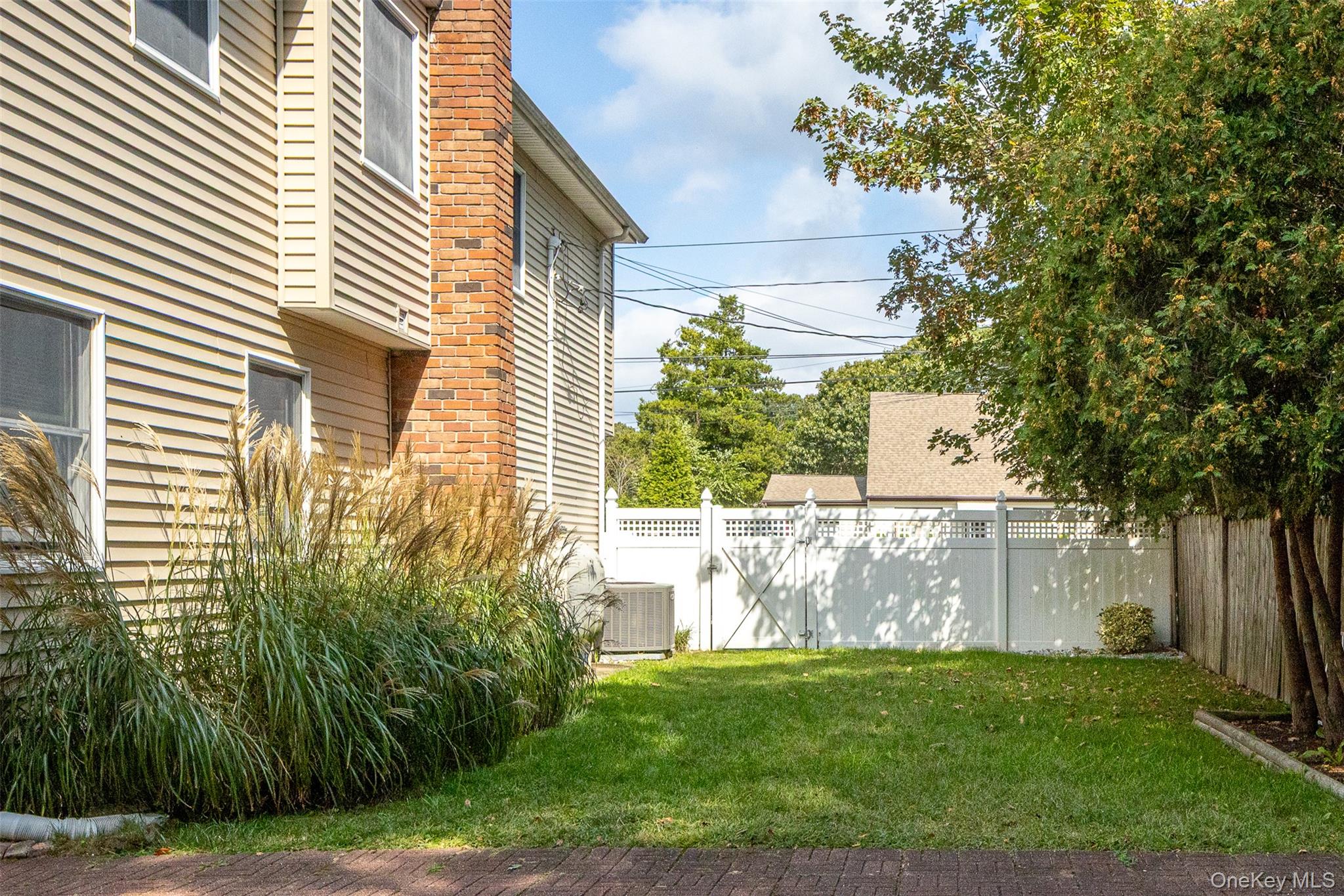 #6 photo, 46 Arpage Drive, सफ़ोक काउंटी Shirley , NY 11967