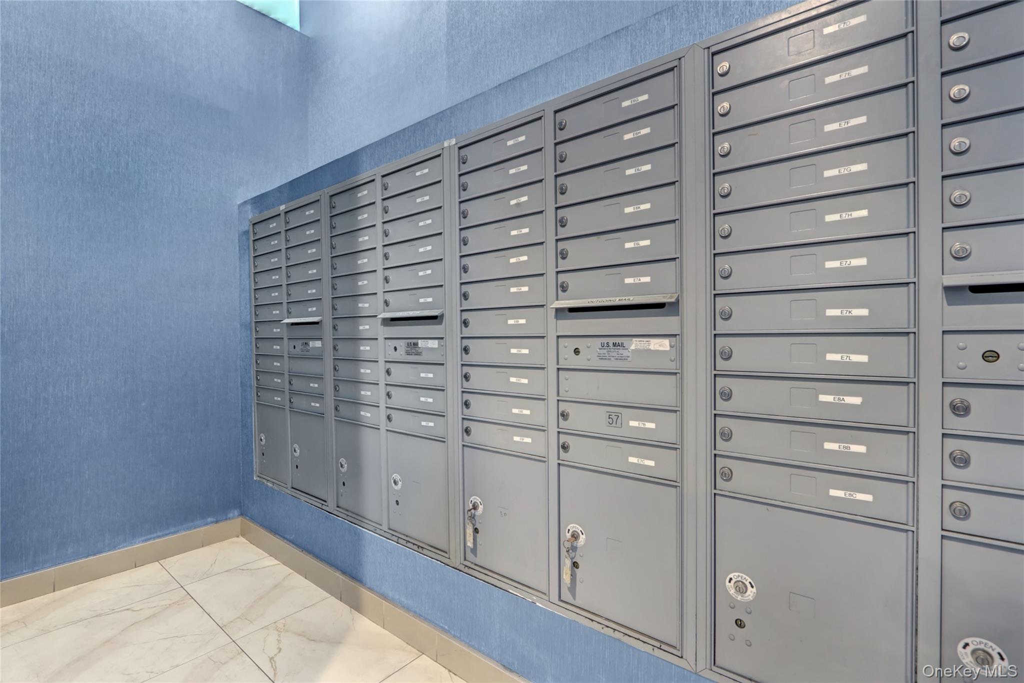 #13 photo, 4516 83rd Street, クイーンズ区 Elmhurst , NY 11373