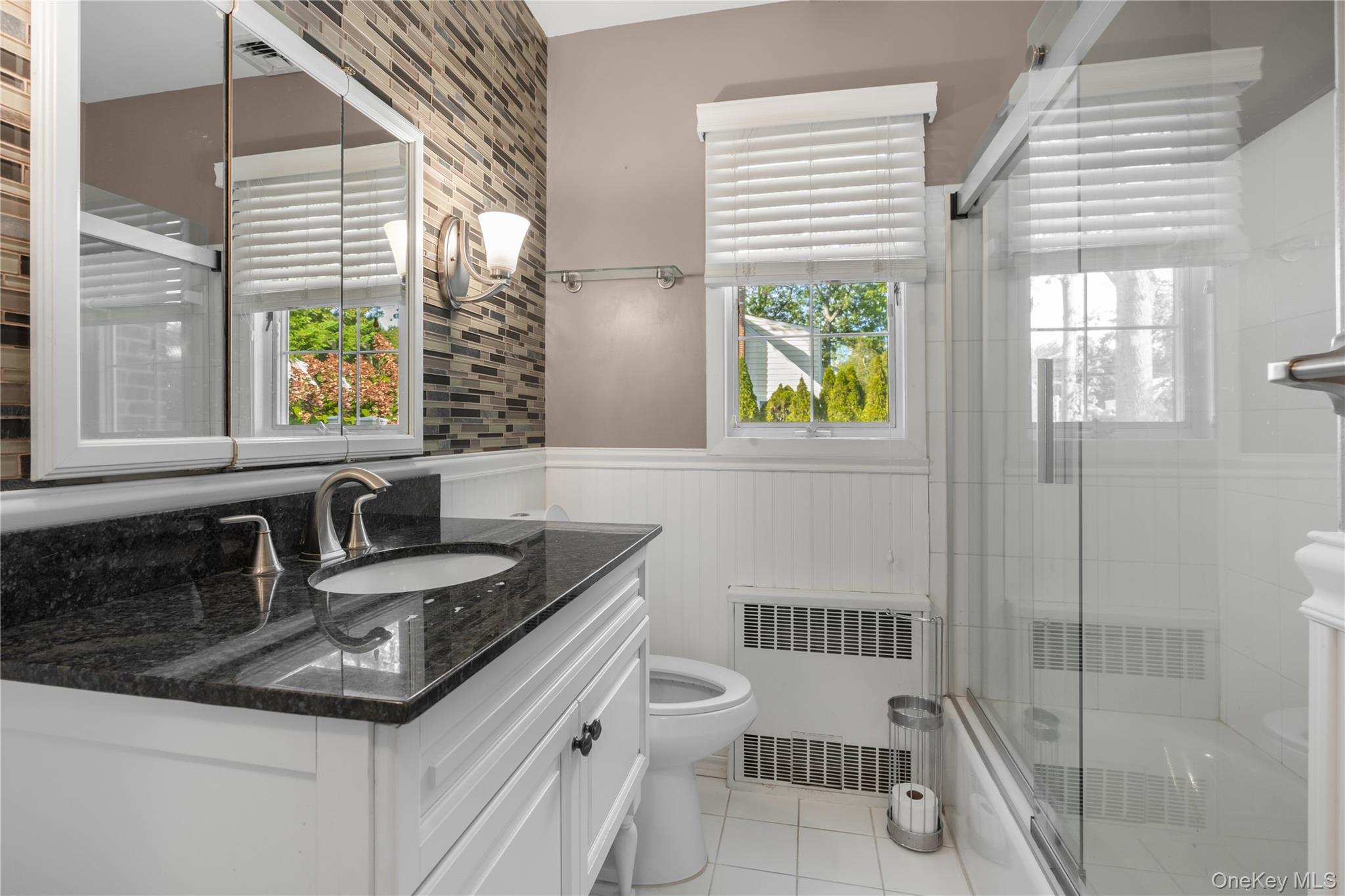 #13 photo, 178 Melville Road, South Huntington , NY 11746