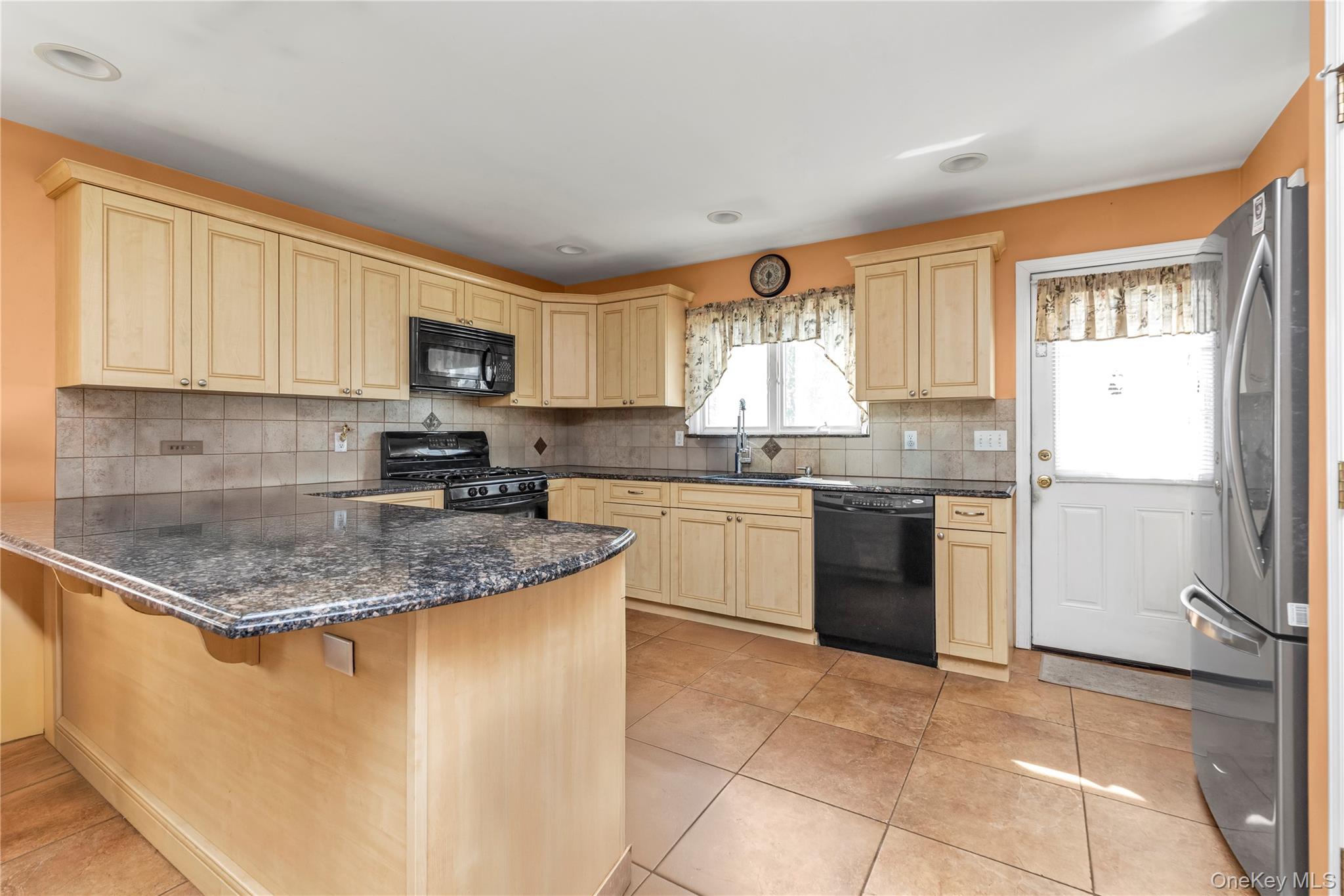 #6 photo, 87 Montgomery Avenue, Oceanside , NY 11572