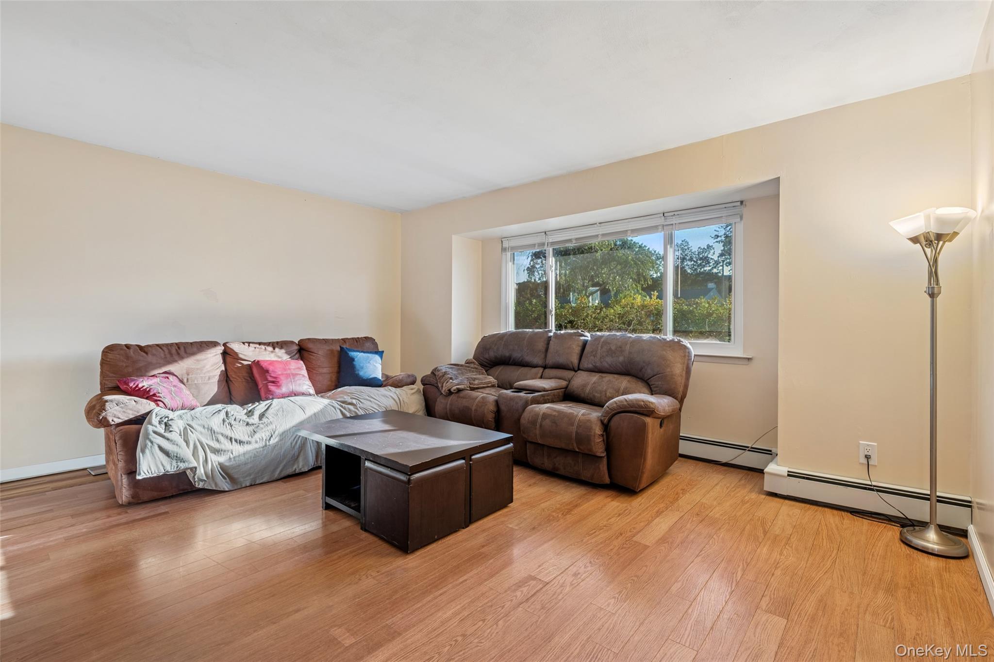 #4 photo, 27 Parkridge Circle, Port Jefferson Station , NY 11776