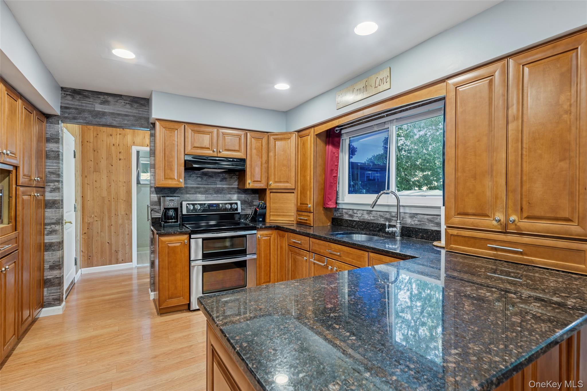 #8 photo, 27 Parkridge Circle, Port Jefferson Station , NY 11776