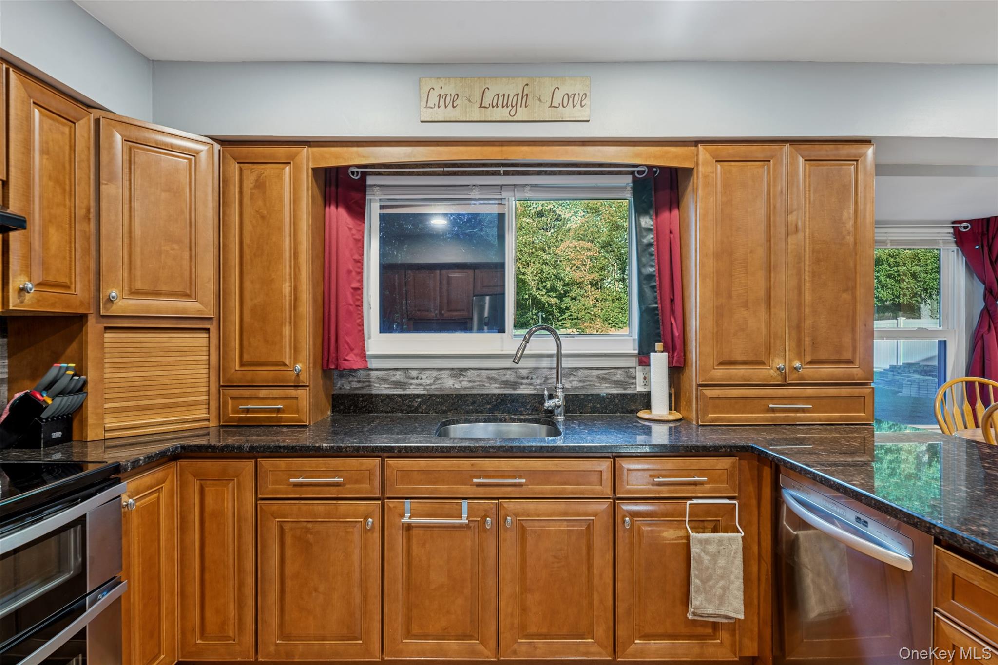 #9 photo, 27 Parkridge Circle, Port Jefferson Station , NY 11776