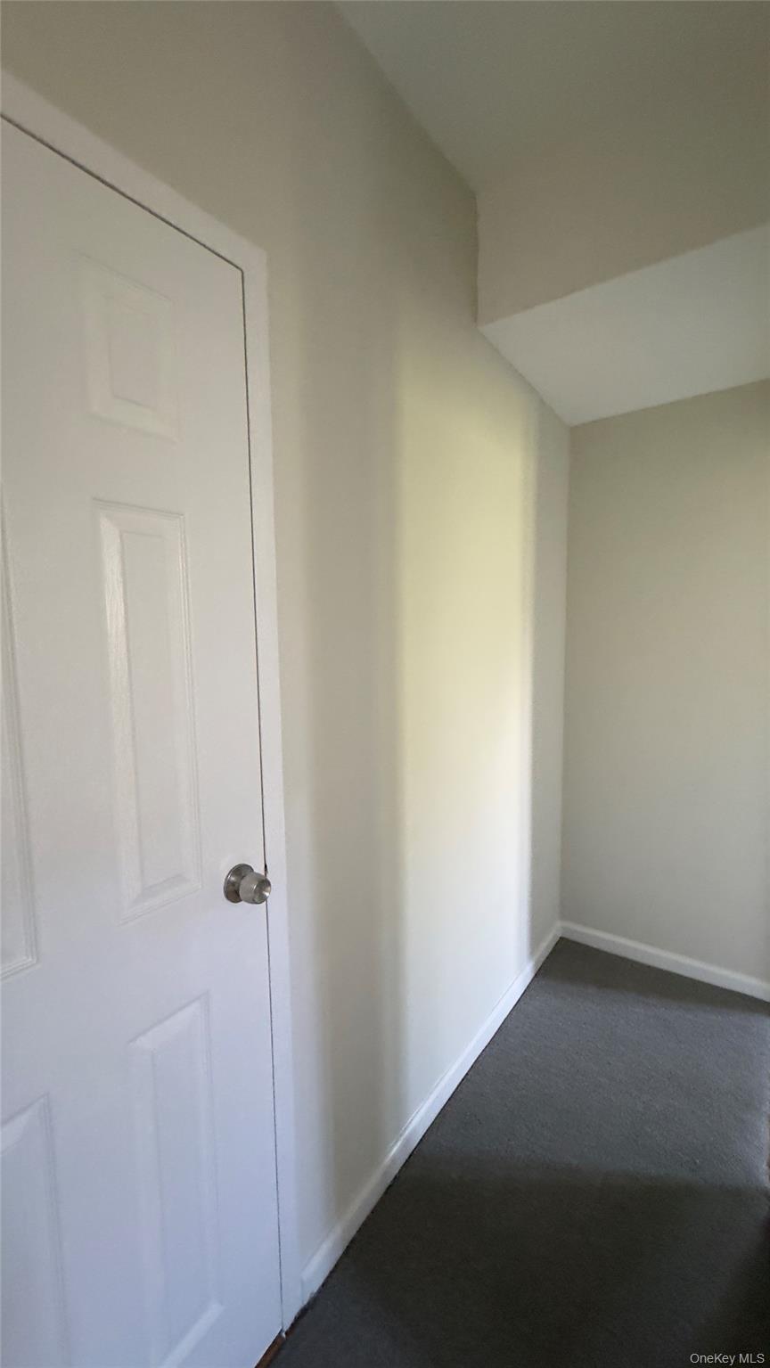 #12 photo, 1970 E Tremont Avenue, Bronx , NY 10462