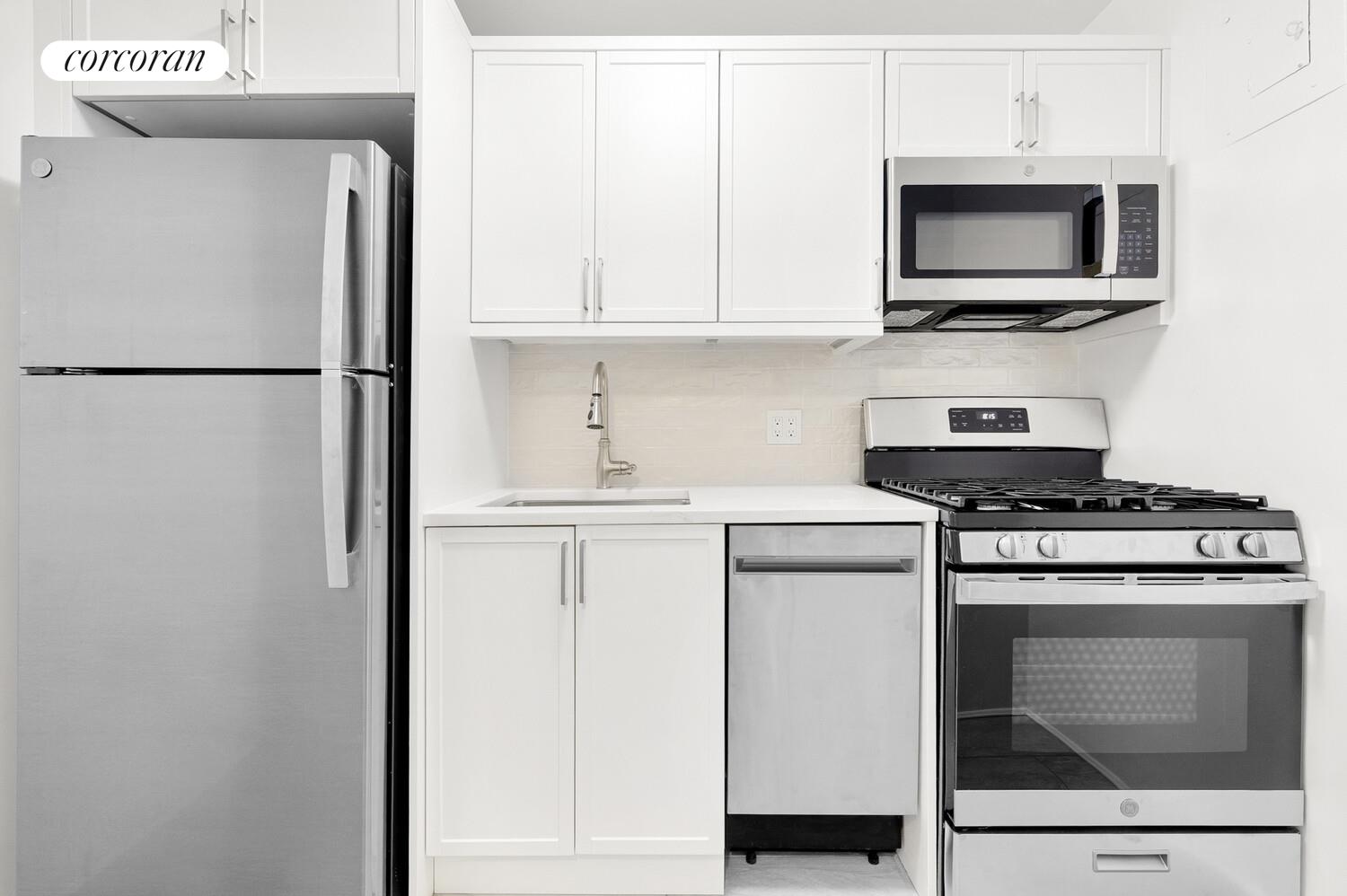 #8 photo, 145 E 15TH Street, Gramercy Park , NY 10003