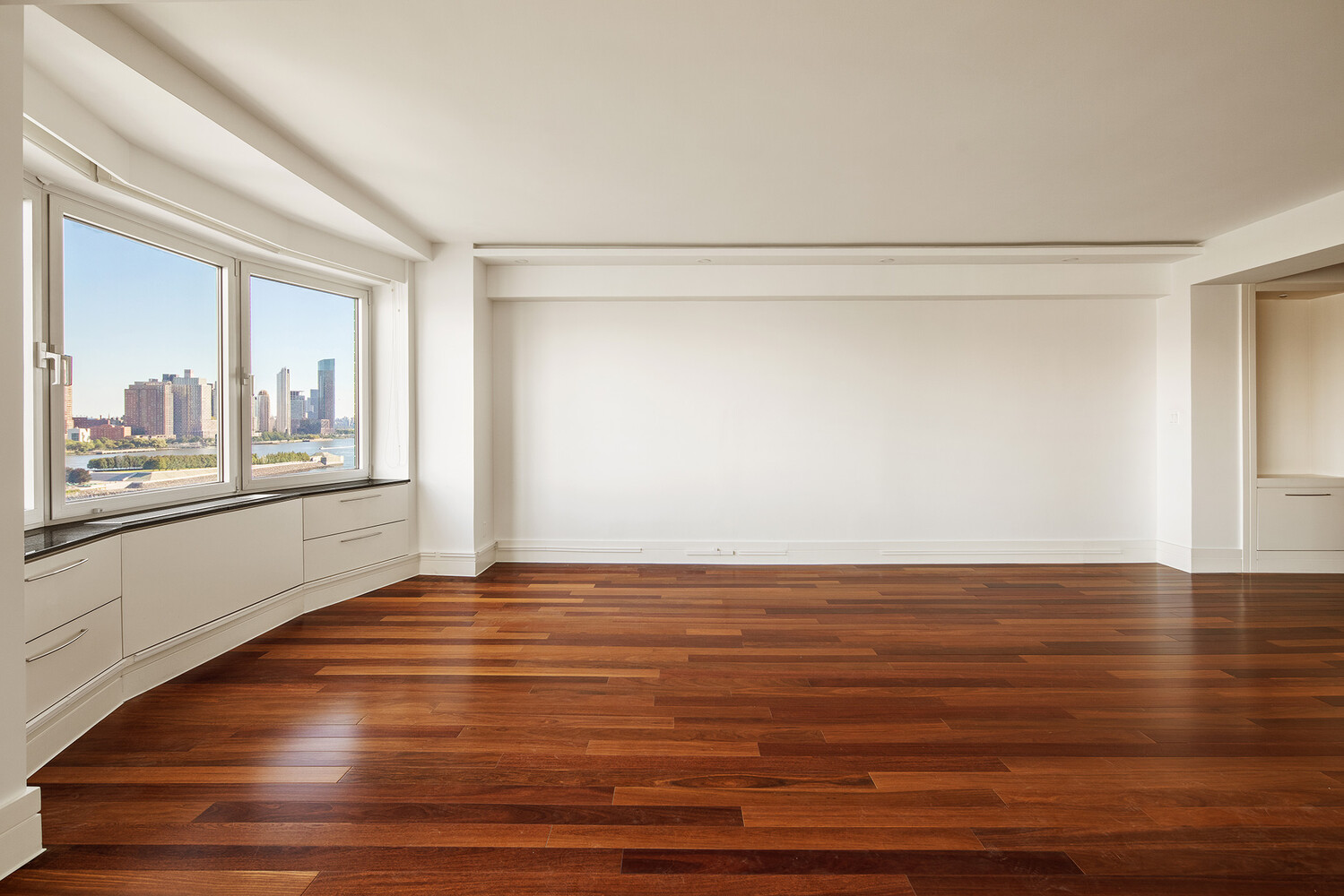 #7 photo, 45 SUTTON Place S, Sutton Place , NY 10022