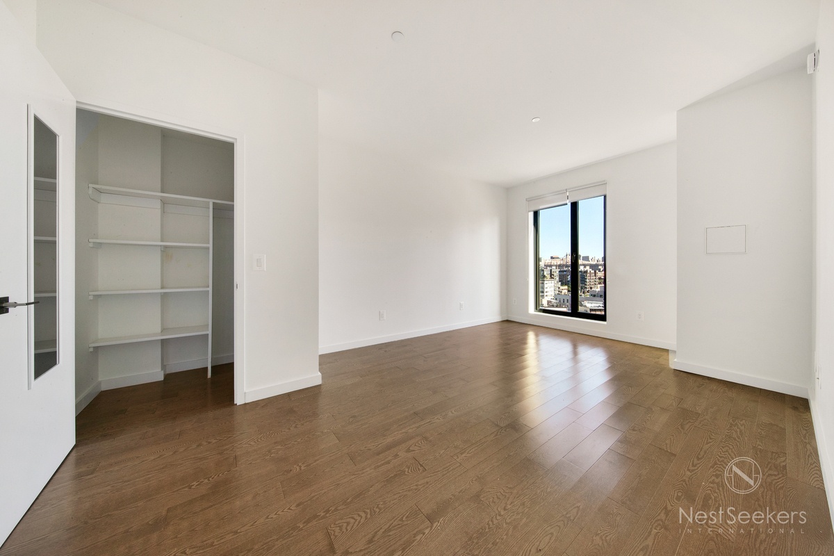 #2 photo, Long Island City, Long Island City , NY 11101