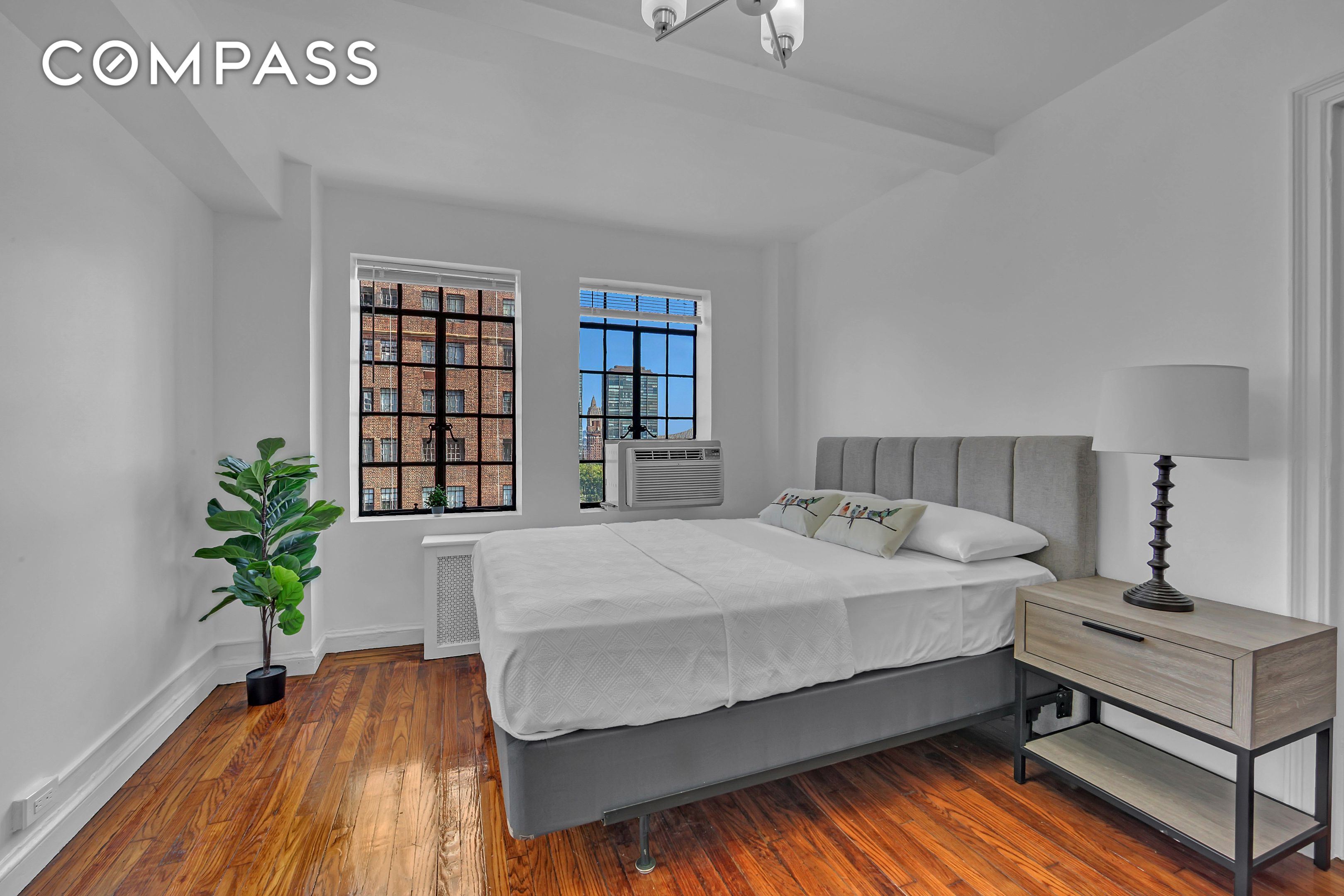 #5 photo, 25 Tudor City Place, マンハッタン Murray Hill , NY 10017