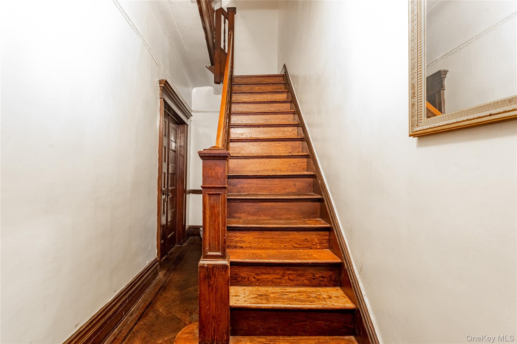 #5 photo, 505 Macon Street, Brooklyn , NY 11233