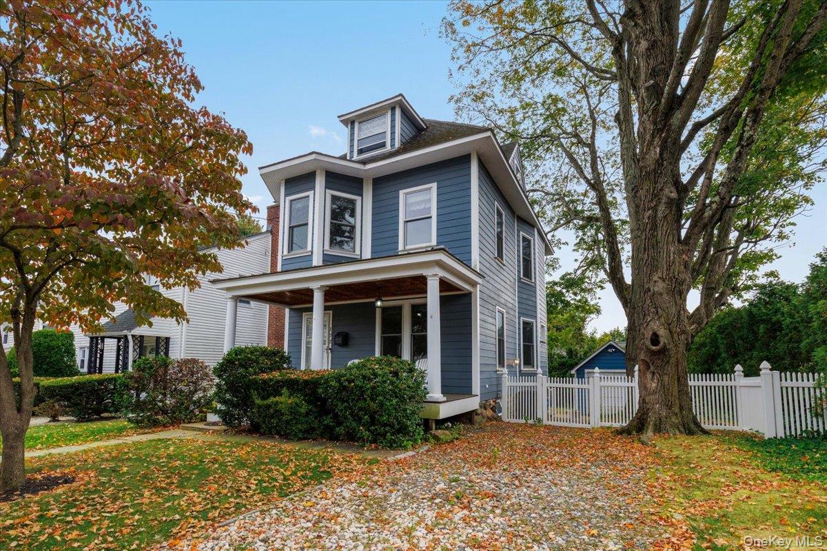 #1 photo, 172 Bradley Road, Scarsdale , NY 10583