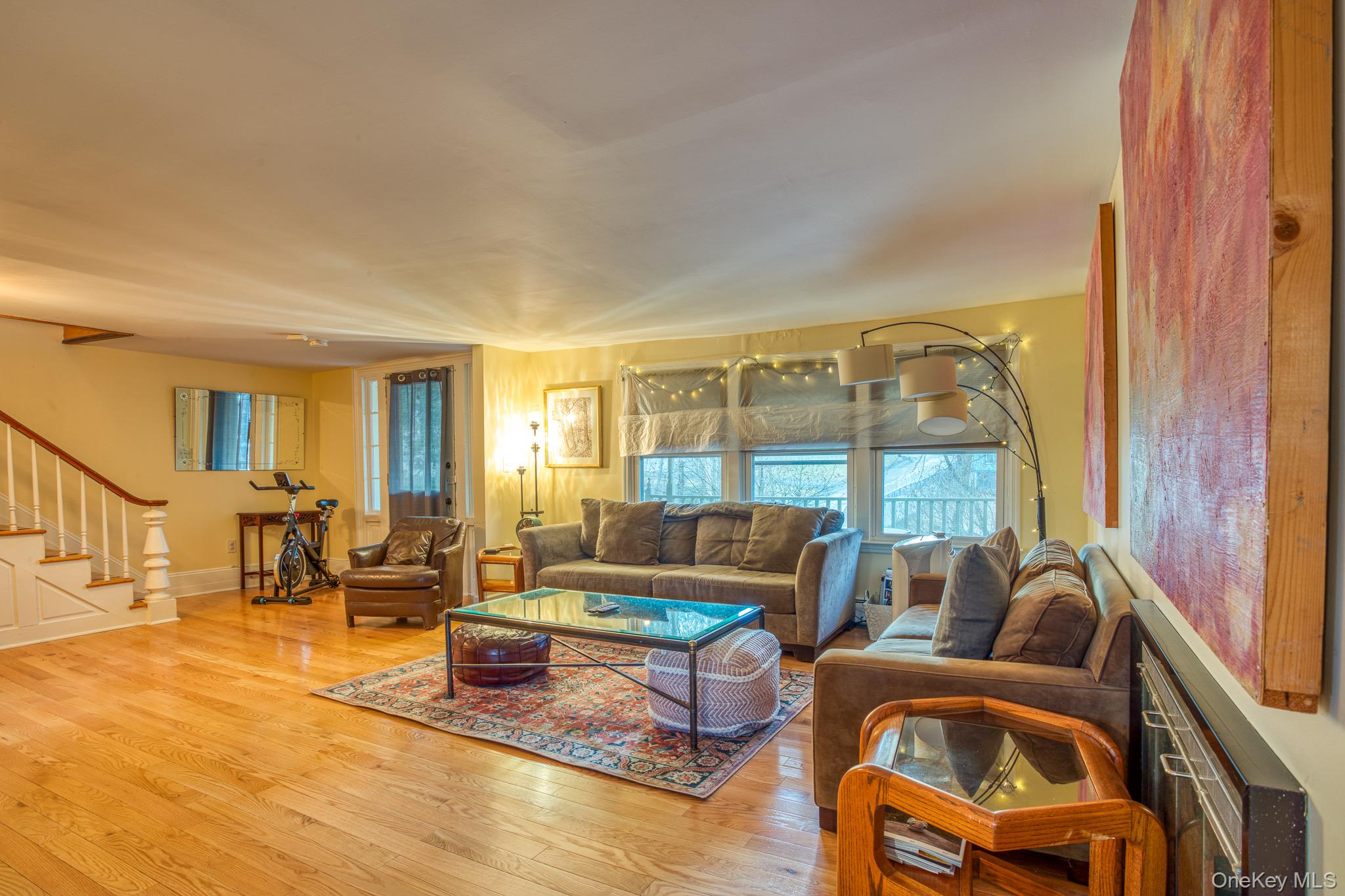 #12 photo, 834 First Avenue, Esopus , NY 12401