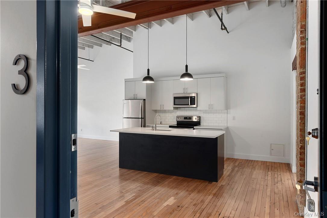 #1 photo, 189 N Main Street, Port Chester , NY 10573