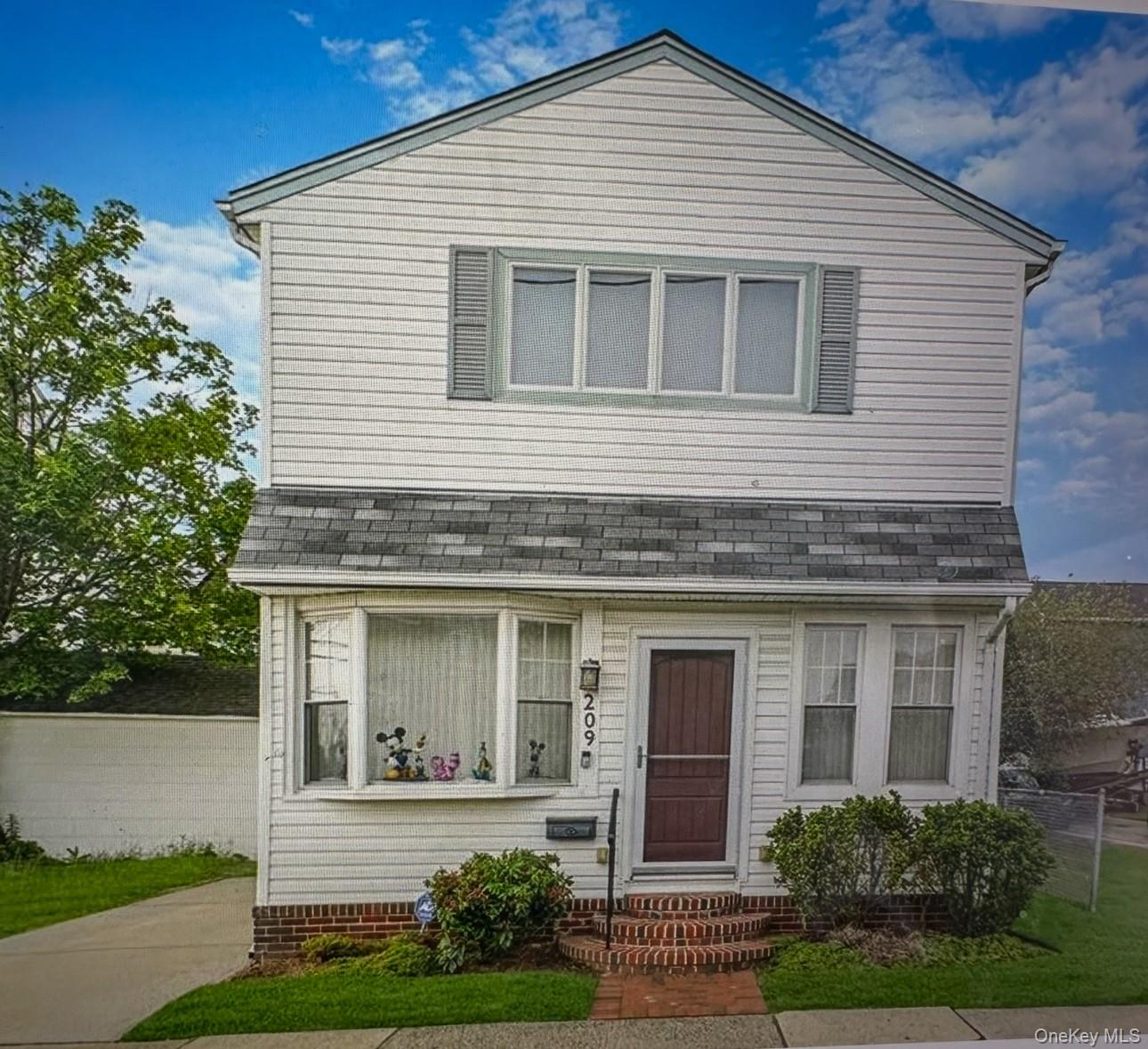 #1 photo, 209 Rhame Avenue, East Rockaway , NY 11518