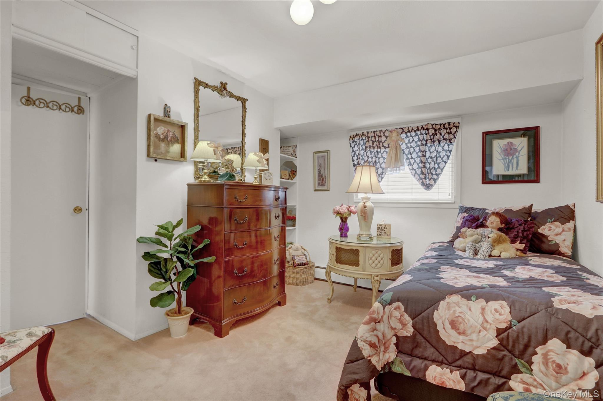 #18 photo, 1952 Julian Lane, Merrick , NY 11566